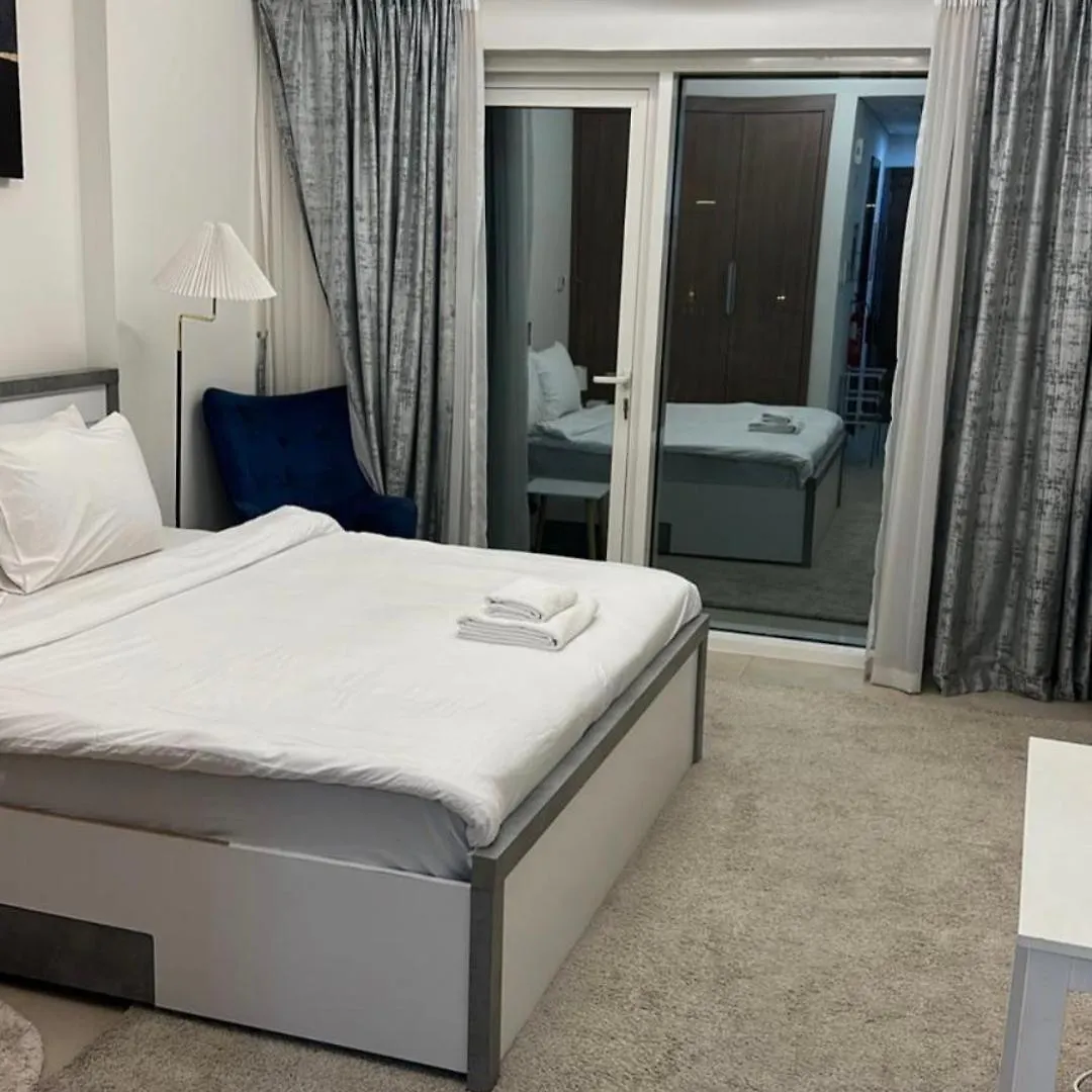 Cozy, Fully Furnished, Kitchen Equipped Studio Apartment With All Facilities Dubai